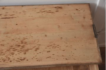 アンティーク家具　昭和中期　すっきりとした佇まいのシンプルな衣装タンス(引き出し、チェスト)(R-043347)